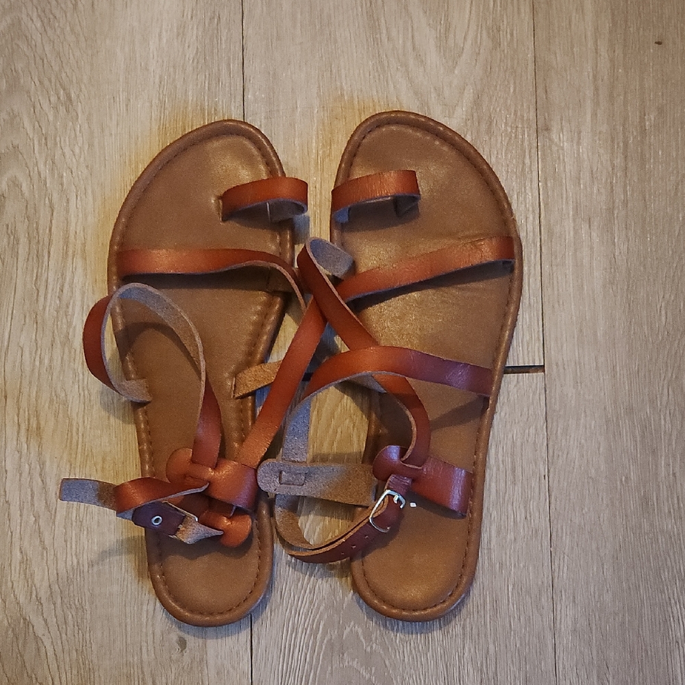 Sonoma Tan Leather Strappy Sandals